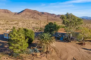 3758 W Redwall Dr, Golden Valley, AZ 86413 - Photo 35