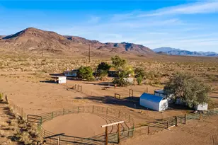 3758 W Redwall Dr, Golden Valley, AZ 86413 - Photo 37