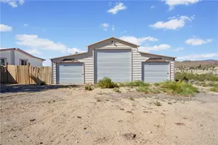 16693 N Lakeside Dr, Dolan Springs, AZ 86441 - Photo 29