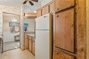 2960 Silver Creek Rd, Bullhead City, AZ 86442 - Photo 25