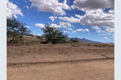 76 Peacock Ranch, Kingman, AZ 86401 - Photo 1