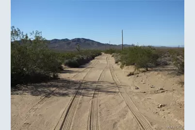 207-01-048 Red Cloud Drive, Yucca, AZ 86438 - Photo 3