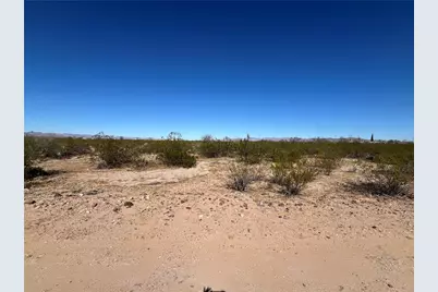 215-14-270/258 W Toluca Drive, Golden Valley, AZ 86413 - Photo 3