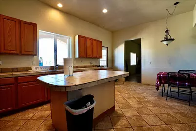 17352 Longhorn Drive, Dolan Springs, AZ 86441 - Photo 9