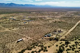 7296 N Ligurta Rd, Golden Valley, AZ 86413 - Photo 47