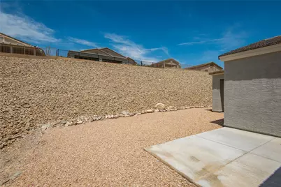 2635 Bear Moutain Loop, Bullhead City, AZ 86442 - Photo 3