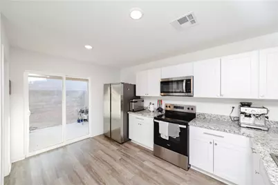 1728 Del Parado, Bullhead City, AZ 86442 - Photo 13