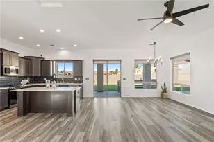 3383 Sunbeam Dr, Bullhead City, AZ 86429 - Photo 9