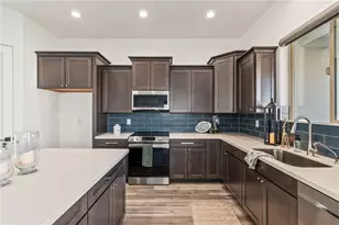 3383 Sunbeam Dr, Bullhead City, AZ 86429 - Photo 23