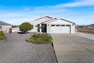 7657 E Chaparral Dr, Kingman, AZ 86401 - Photo 1