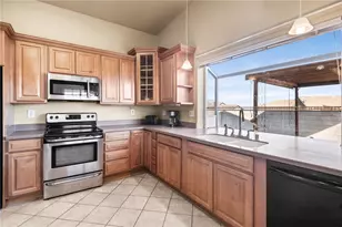 7657 E Chaparral Dr, Kingman, AZ 86401 - Photo 11