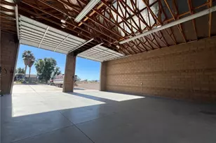 2187 E Pescador Dr, Mohave Valley, AZ 86440 - Photo 29