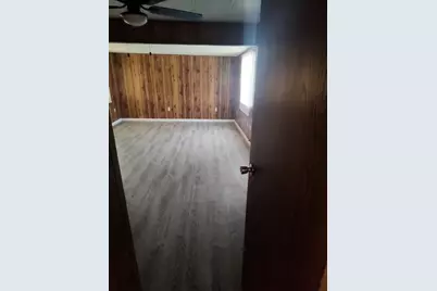 1900 Colorado, Bullhead City, AZ 86442 - Photo 9