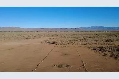 51 Ligurta, Golden Valley, AZ 86413 - Photo 9