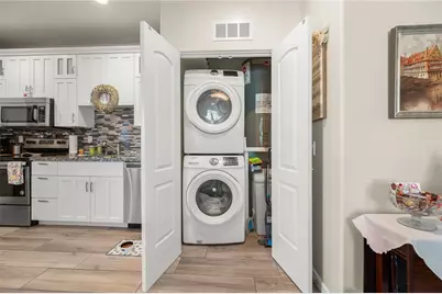 2950 N Kiowa Boulevard #F102, Lake Havasu, AZ 86404 - Photo 9