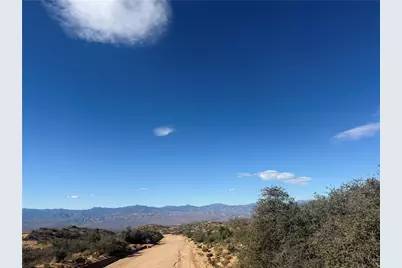 252-02-136 E Bogles Ranch Road, Kingman, AZ 86401 - Photo 11