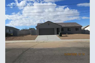 3327 Central, Kingman, AZ 86401 - Photo 1