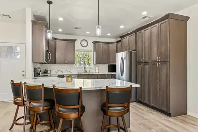 2000 E Desert Palms Drive, Fort Mohave, AZ 86426 - Photo 9