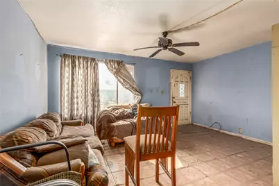 616 W Mobile Lane, Phoenix, AZ 85041 - Photo 11