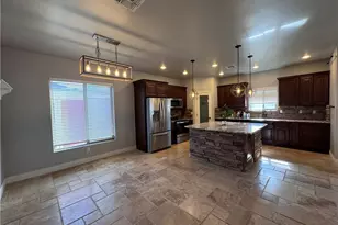 1996 Rex Allen Dr Dr, Kingman, AZ 86409 - Photo 43