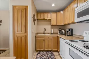 3408 Sunriver Rd, Bullhead City, AZ 86429 - Photo 15