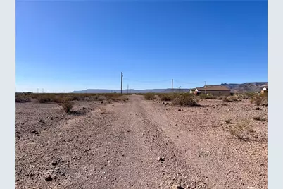 5384 S Opal Road, Golden Valley, AZ 86413 - Photo 3