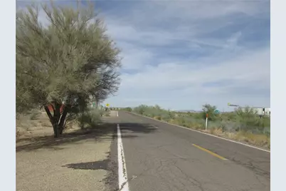 12250 S Yucca Frontage Road, Yucca, AZ 86438 - Photo 5