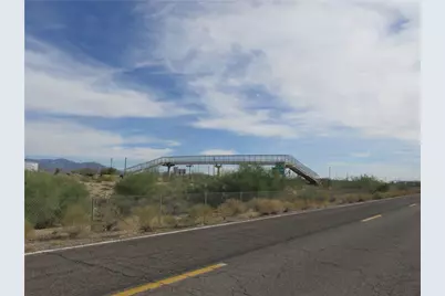 12250 S Yucca Frontage Road, Yucca, AZ 86438 - Photo 9