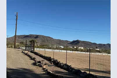 4240 W Tangerine Drive, Golden Valley, AZ 86413 - Photo 11