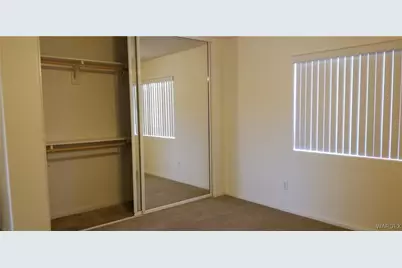 870 Florence Avenue, Bullhead City, AZ 86429 - Photo 7