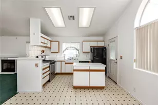 1796 E Bear Creek Way, Fort Mohave, AZ 86426 - Photo 11