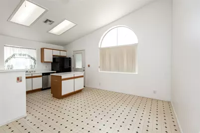 1796 E Bear Creek Way, Fort Mohave, AZ 86426 - Photo 11