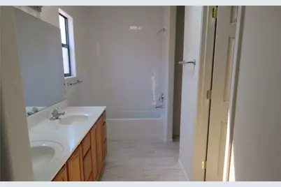 2721 Colorado Avenue, Kingman, AZ 86401 - Photo 9