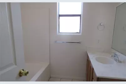 2721 Colorado Avenue, Kingman, AZ 86401 - Photo 13