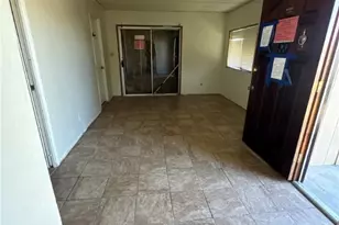 1095 Holly St, Bullhead City, AZ 86442 - Photo 17