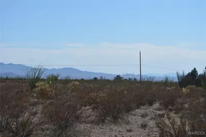 N7 Castle Butte Road, Yucca, AZ 86438 - Photo 25