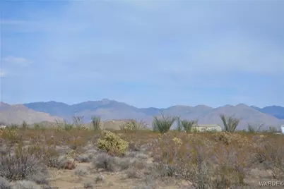 N7 Castle Butte Road, Yucca, AZ 86438 - Photo 17