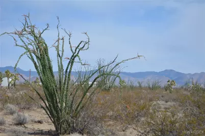 N7 Castle Butte Road, Yucca, AZ 86438 - Photo 19