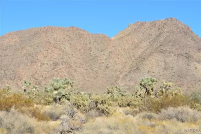 11900 S Alan Road, Yucca, AZ 86438 - Photo 35