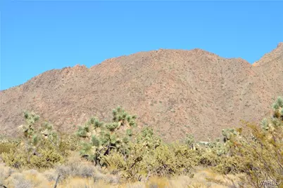 11900 S Alan Road, Yucca, AZ 86438 - Photo 5