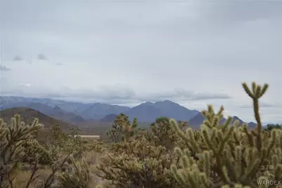 11900 S Alan Road, Yucca, AZ 86438 - Photo 49