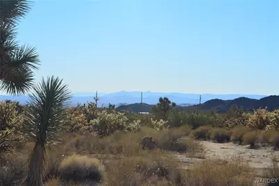 11626 S Sherry Road, Yucca, AZ 86438 - Photo 31