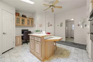 917 S Estrella Rd, Golden Valley, AZ 86413 - Photo 45