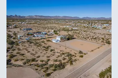 917 S Estrella Road, Golden Valley, AZ 86413 - Photo 93