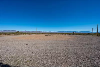 917 S Estrella Road, Golden Valley, AZ 86413 - Photo 81