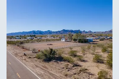 917 S Estrella Road, Golden Valley, AZ 86413 - Photo 89