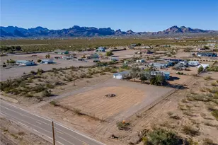 917 S Estrella Rd, Golden Valley, AZ 86413 - Photo 91