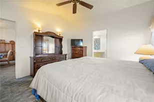 917 S Estrella Rd, Golden Valley, AZ 86413 - Photo 53