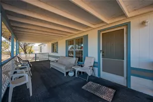 917 S Estrella Rd, Golden Valley, AZ 86413 - Photo 31