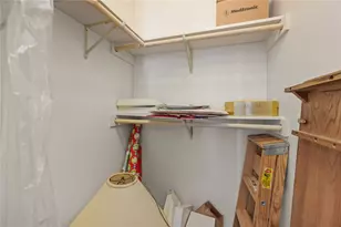 917 S Estrella Rd, Golden Valley, AZ 86413 - Photo 59